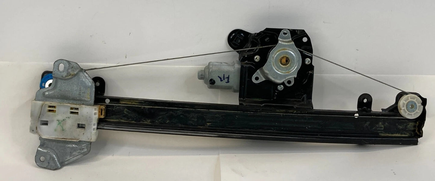 13-18 NISSAN ALTIMA FRONT RIGHT PASSENGER WINDOW MOTOR REGULATOR 807303TA1A OEM