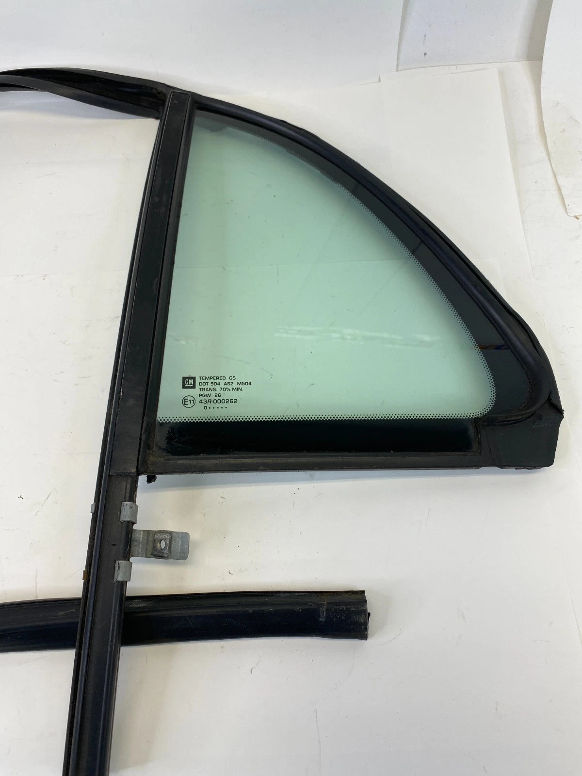 2008-2012 CHEVROLET MALIBU REAR LEFT QUARTER WINDOW GLASS E1143R-000262 OEM