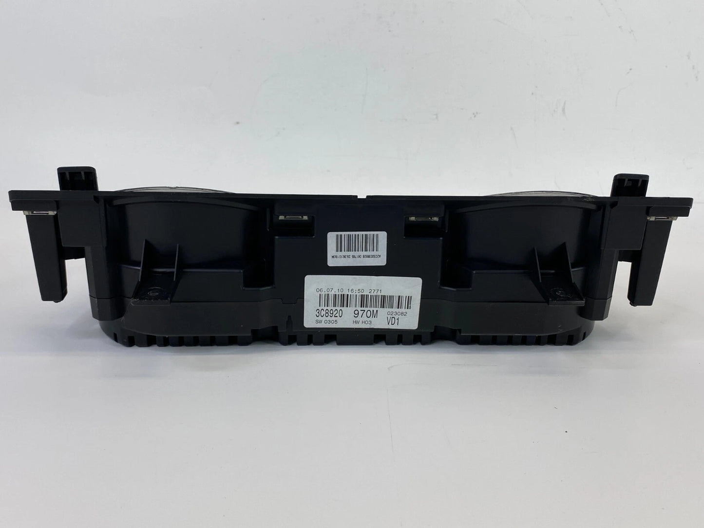 2010 2011 VOLKSWAGEN CC DASH CLUSTER SPEEDOMETER GAUGES 3C8-920-970-M 133K