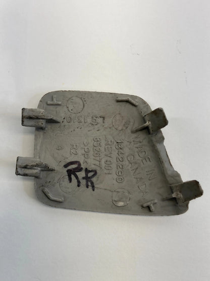 06-11 CHEVROLET IMPALA REAR RIGHT INTERIOR DOOR PANEL SCREW COVER CAP 1342290