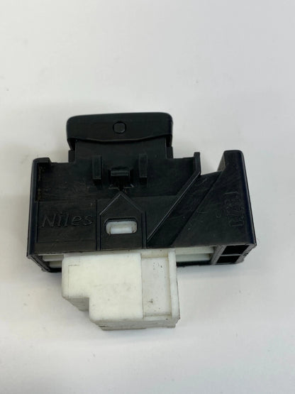 11-18 SUBARU FORESTER FRONT RIGHT PASSENGER SIDE DOOR LOCK CONTROL SWITCH OEM
