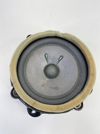 2007-2009 Cadillac SRX Front Left or Right Side Door Speaker Bose 15941727 OEM