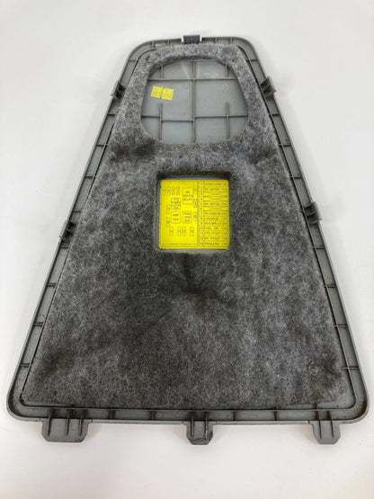 09-11 KIA BORREGO FRONT LEFT FUSE BOX GAS FILLER ACCESS COVER OEM 85736-2J110