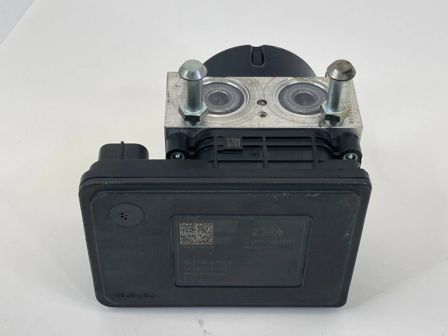 14-19 Nissan Versa Note 1.6L M/T FWD ABS Anti Lock Brake Pump Module 47660-3WC0B