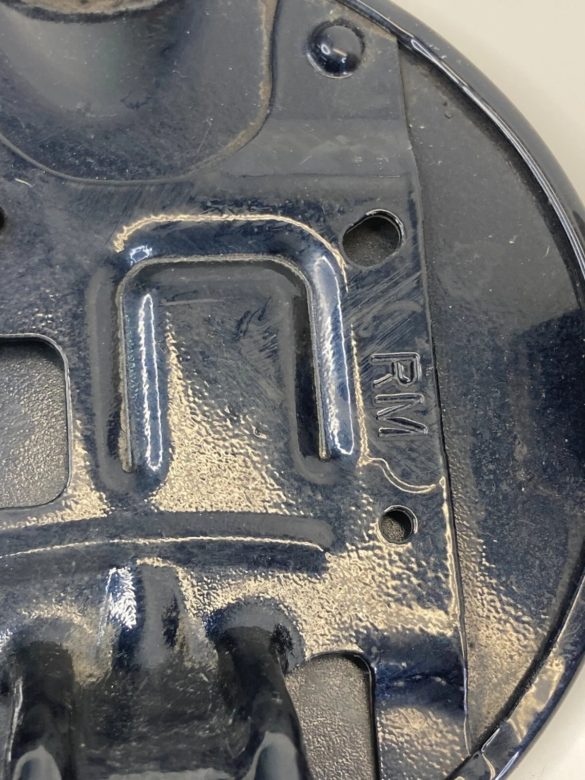 09 10 11 12 13 14 VOLKSWAGEN ROUTAN FUEL FILLER DOOR GAS TANK CAP LID 05109791AB