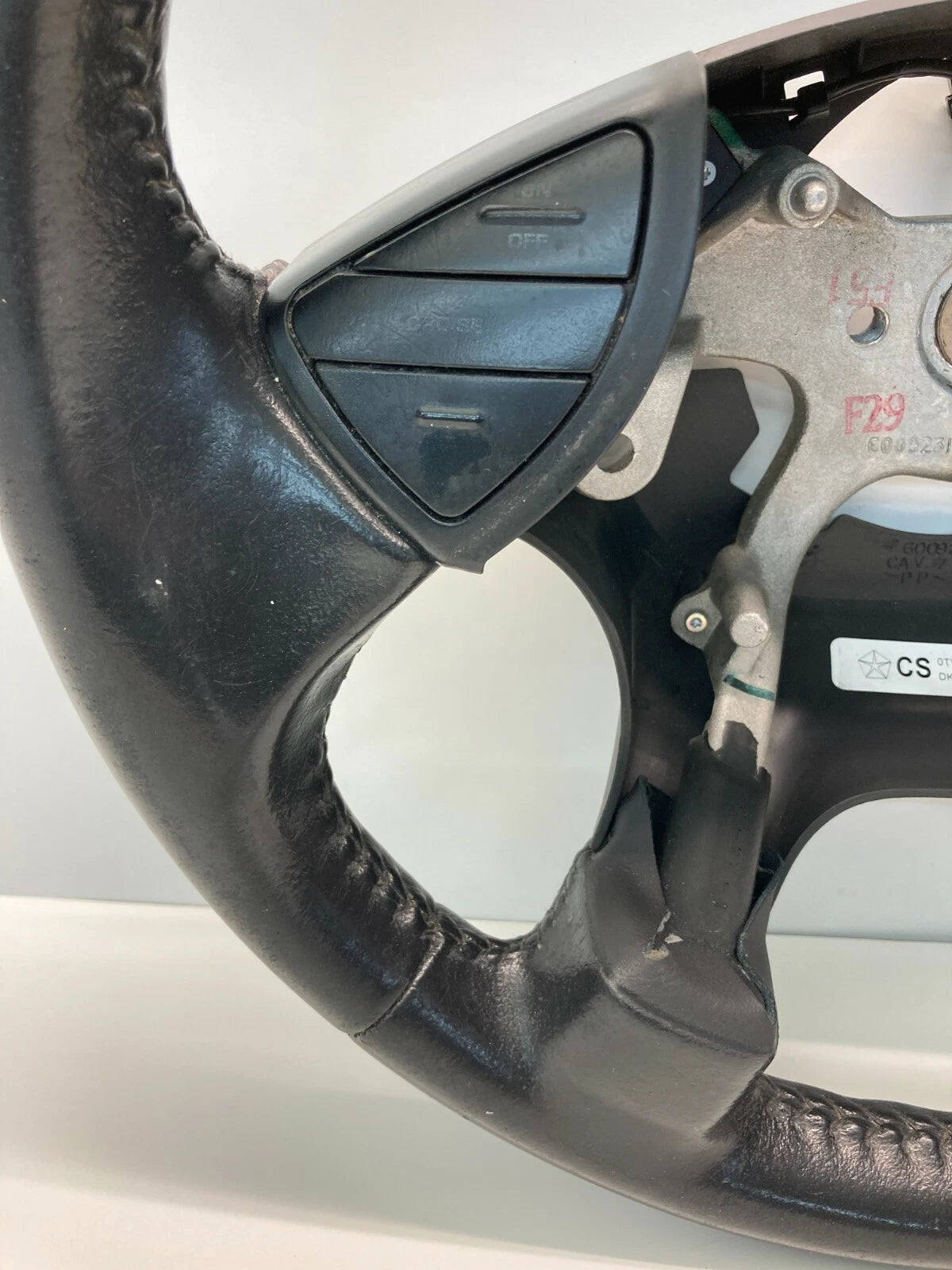 2004-2008 CHRYSLER PACIFICA STEERING WHEEL W/ CRUISE CONTROL LEATHER 0TV751DVAE