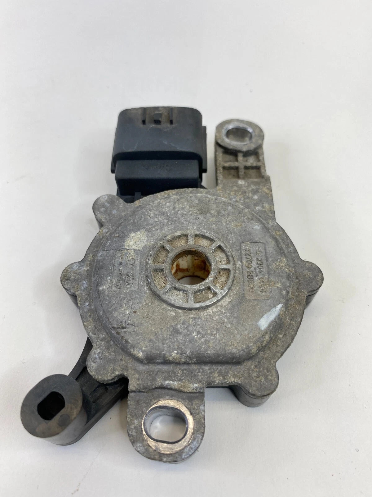 2011 11 HYUNDAI ACCENT AT GEAR POSITION SENSOR INHIBITOR NEUTRAL SAFETY SWITCH