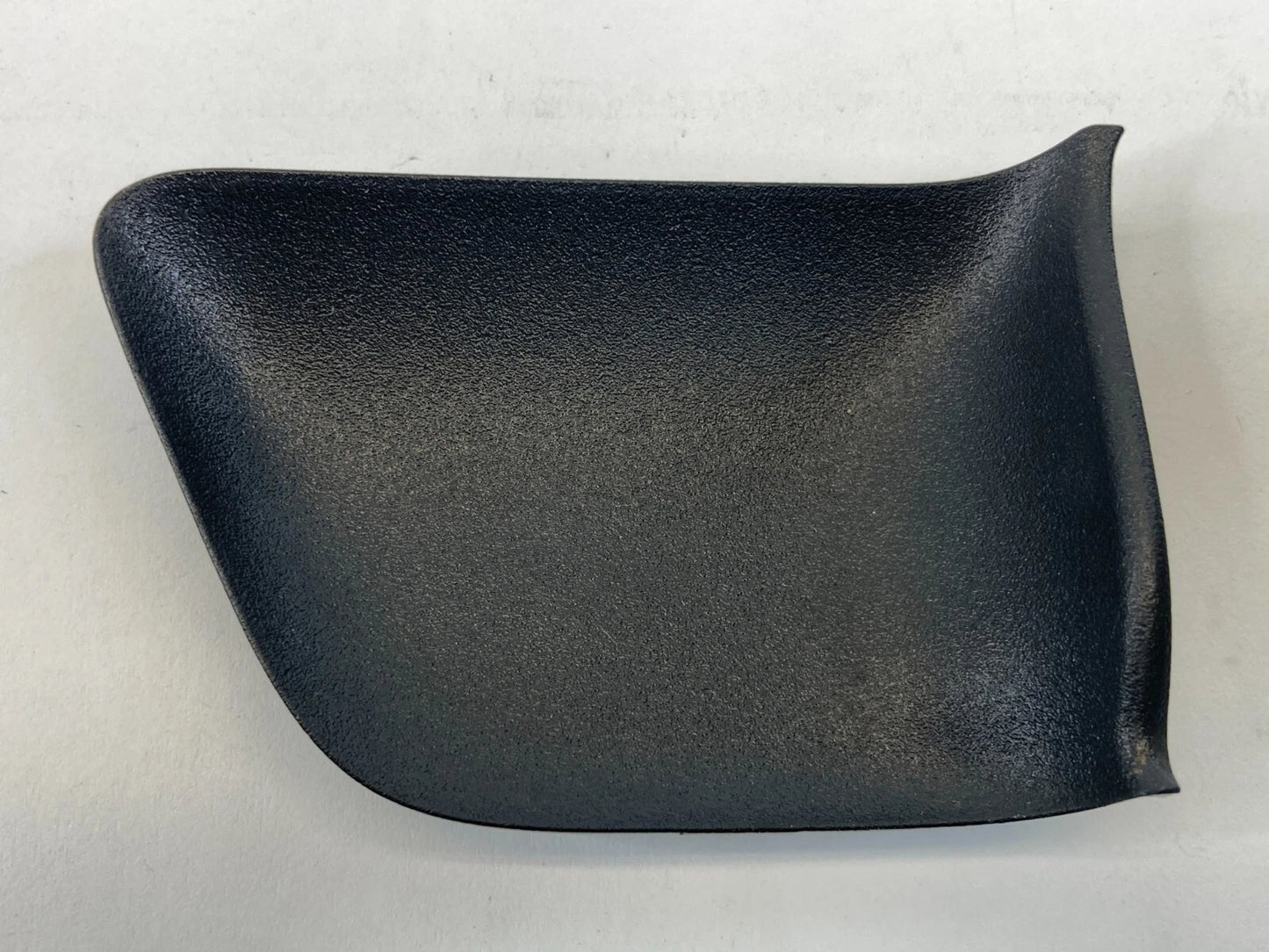 04-09 TOYOTA PRIUS REAR RIGHT INTERIOR DOOR HANDLE BEZEL TRIM COVER 69277-47020