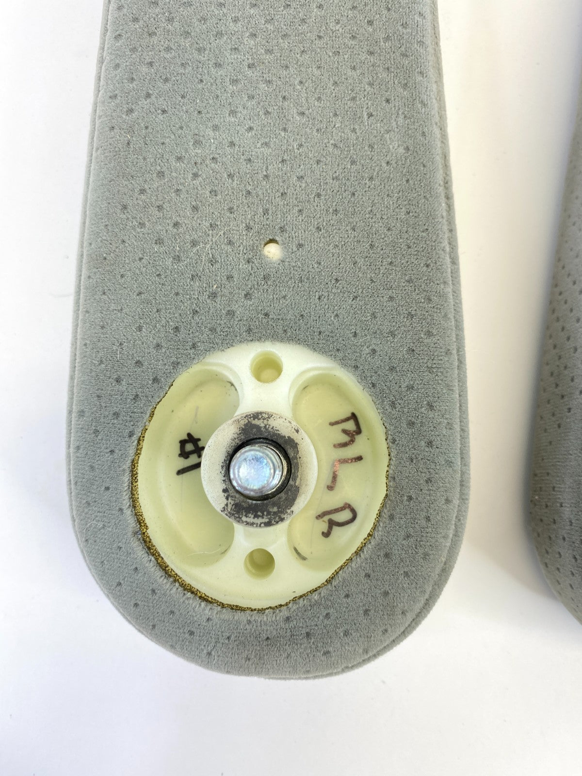 05-10 Honda Odyssey Rear Left Side Left & Right Position Seat Armrest Arm Rest