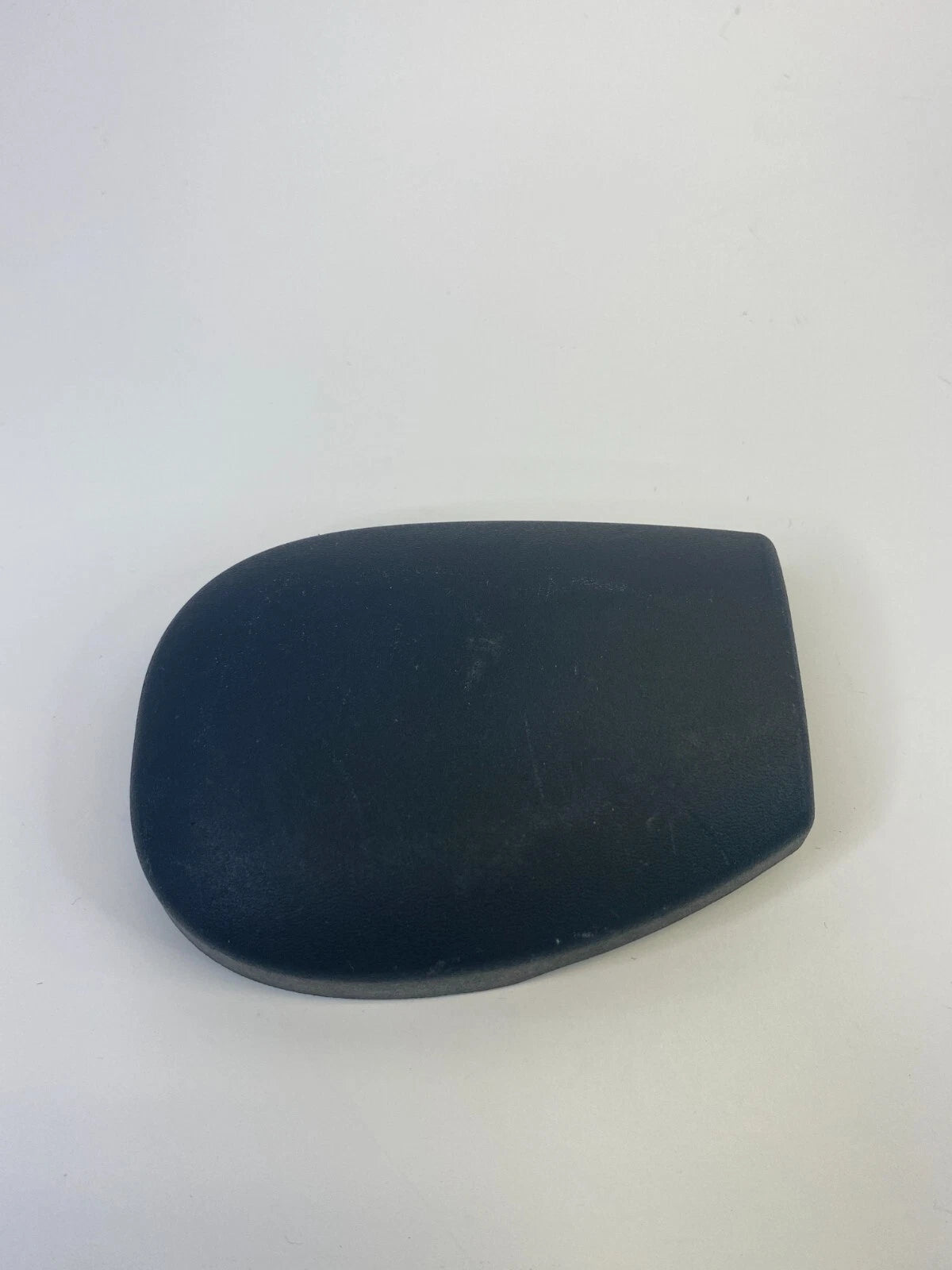 2006-2015 LEXUS IS250 FRONT RIGHT SEAT BELT ANCHOR LOWER COVER TRIM 73233-53020
