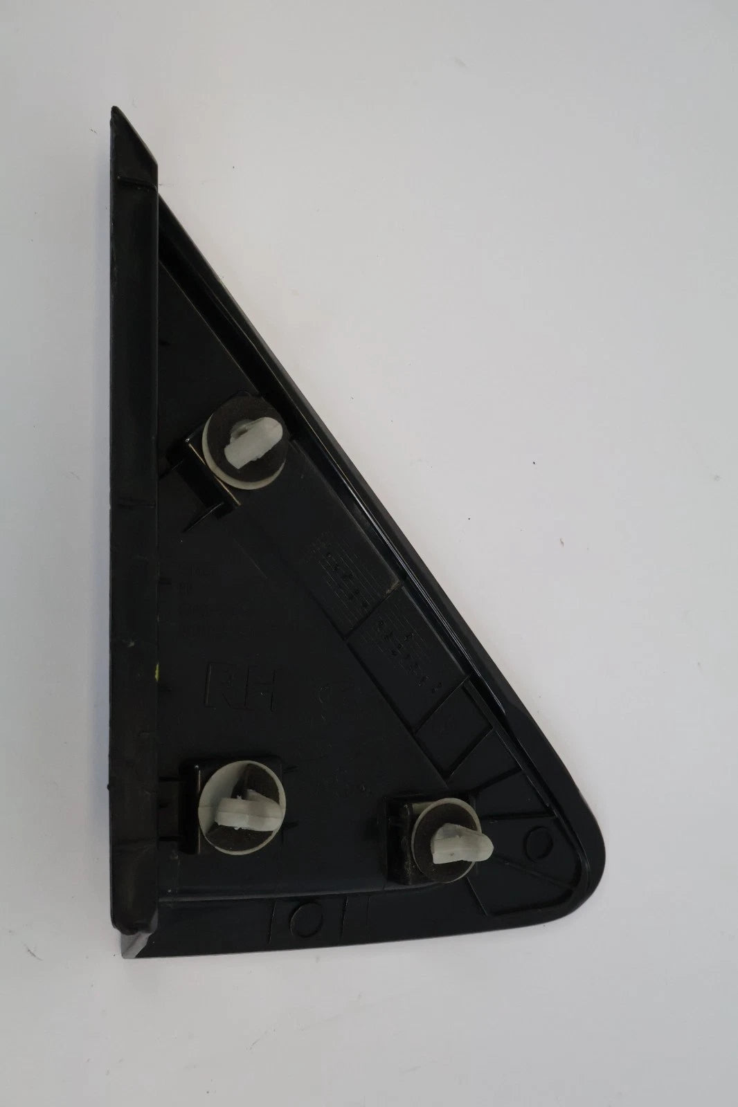 2011-2016 HYUNDAI ELANTRA REAR RIGHT EXTERIOR APPLIQUE CORNER COVER 878203X000