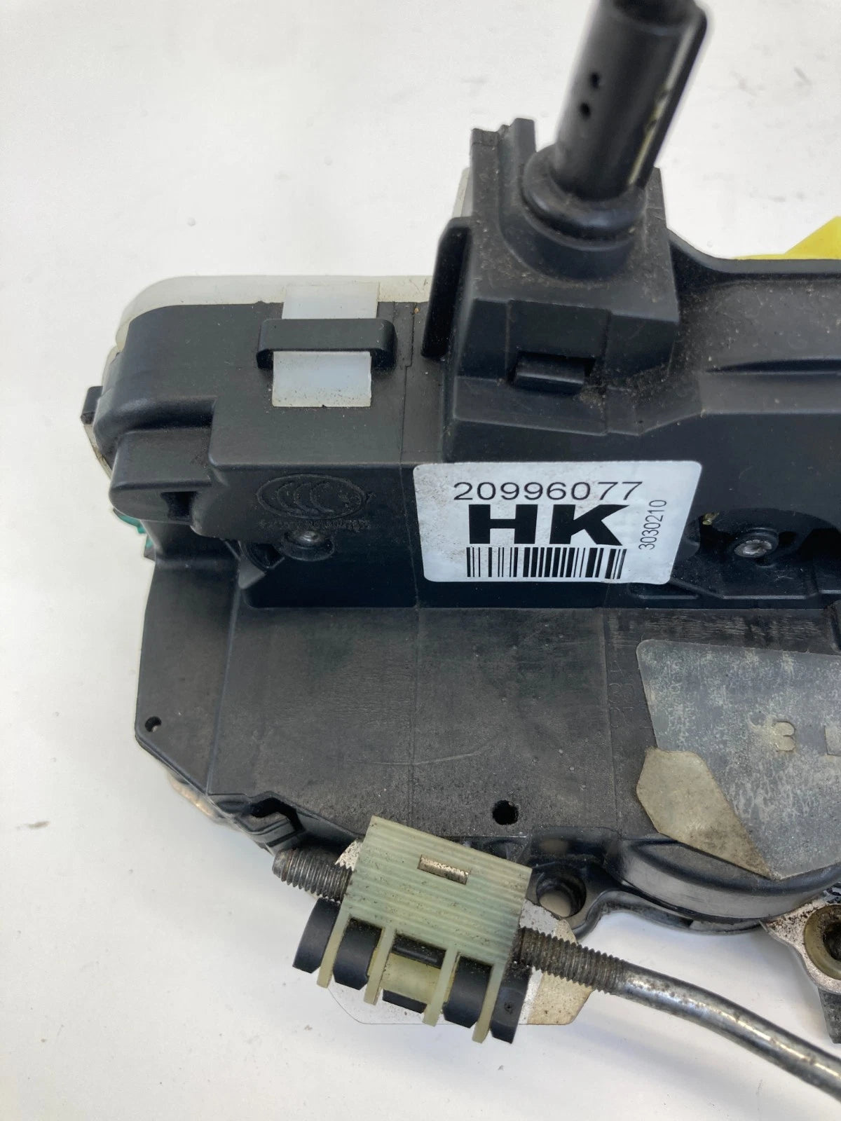 2010-2017 GMC Terrain Front Left Side Door Lock Latch Release Actuator 20996077