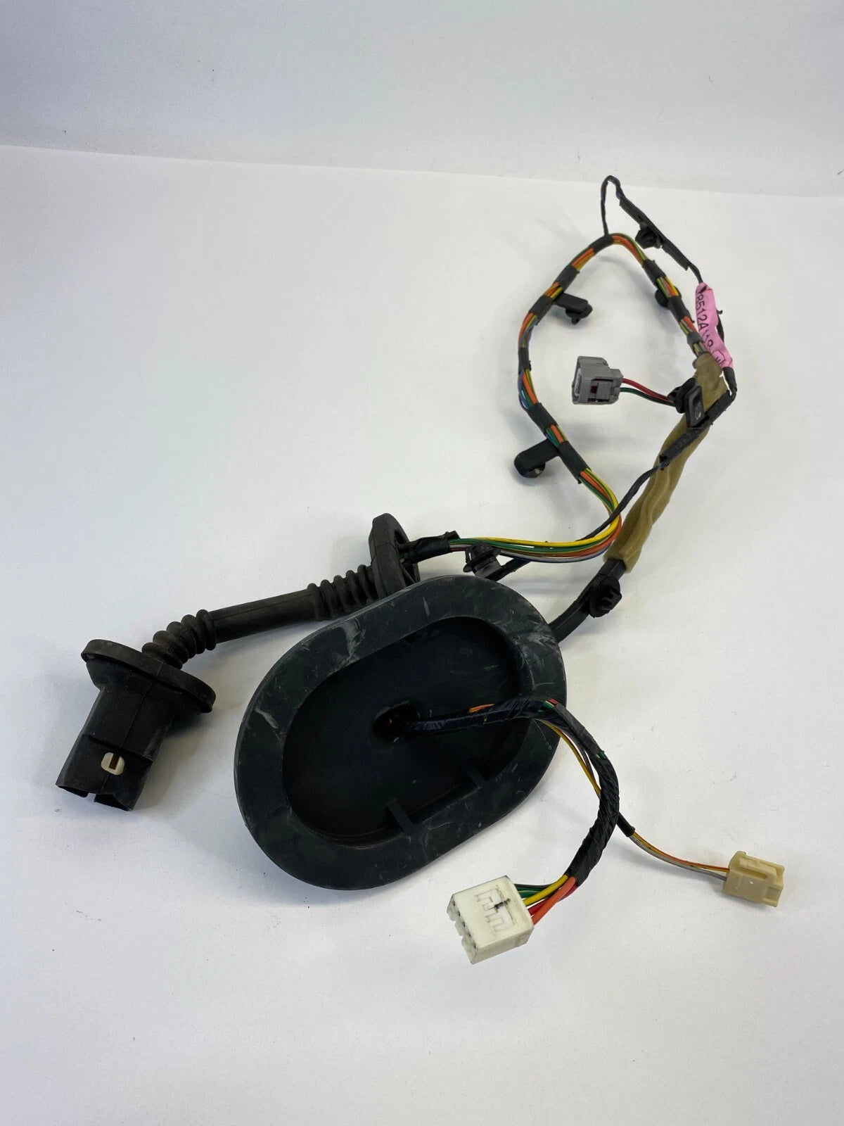 04-08 MITSUBISHI ENDEAVOR REAR RIGHT SIDE DOOR HARNESS WIRING WIRE 8512A118 OEM