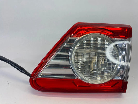 2011-2013 TOYOTA COROLLA REAR RIGHT SIDE INNER LID TAIL LIGHT TAILLIGHT LAMP OEM