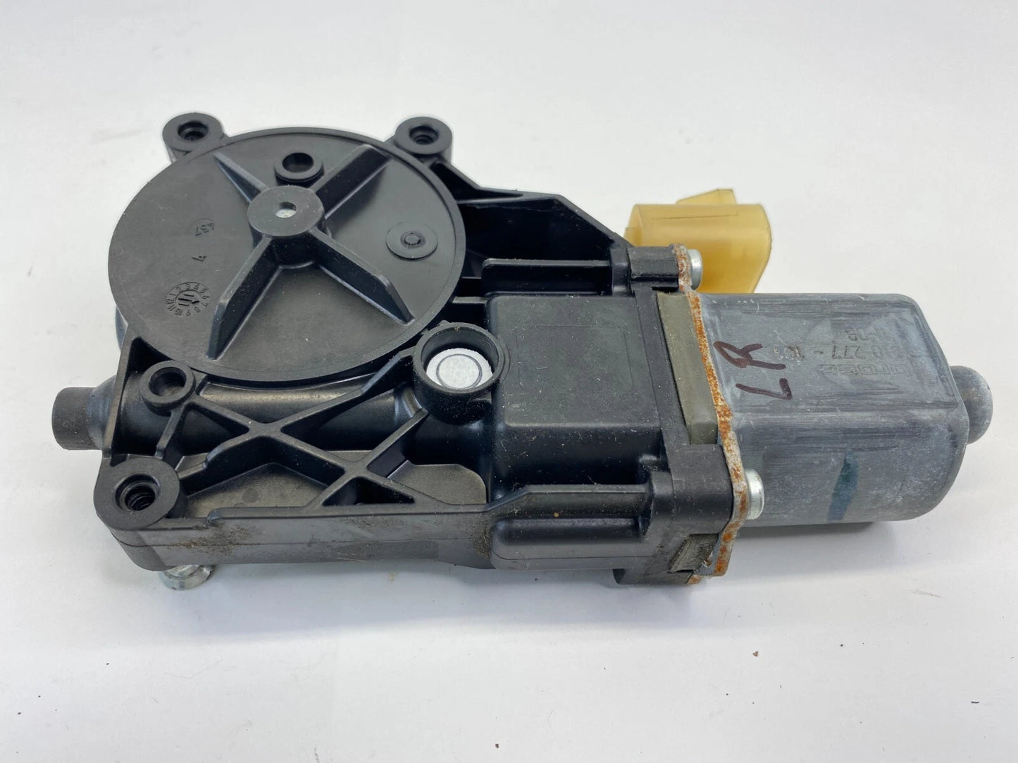 2011 2012 2013 2014 BUICK REGAL REAR LEFT DOOR POWER WINDOW MOTOR 0130822501 OEM