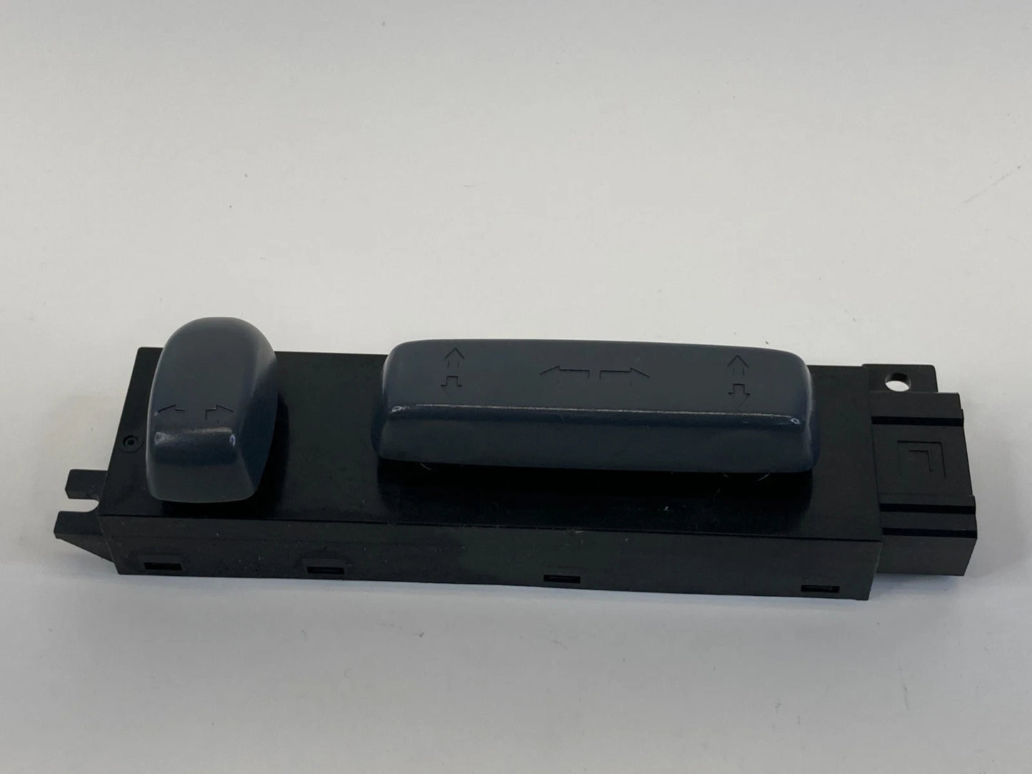 2005-2010 HONDA ODYSSEY FRONT LEFT DRIVER POWER SEAT CONTROL SWITCH PANEL OEM