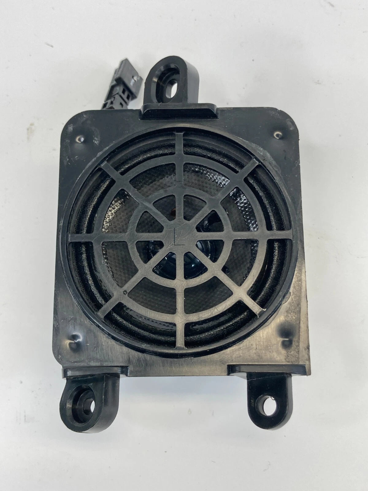 02 03 MERCEDES BENZ ML320 REAR LEFT SIDE D- PILLAR TWEETER SPEAKER A1638202102