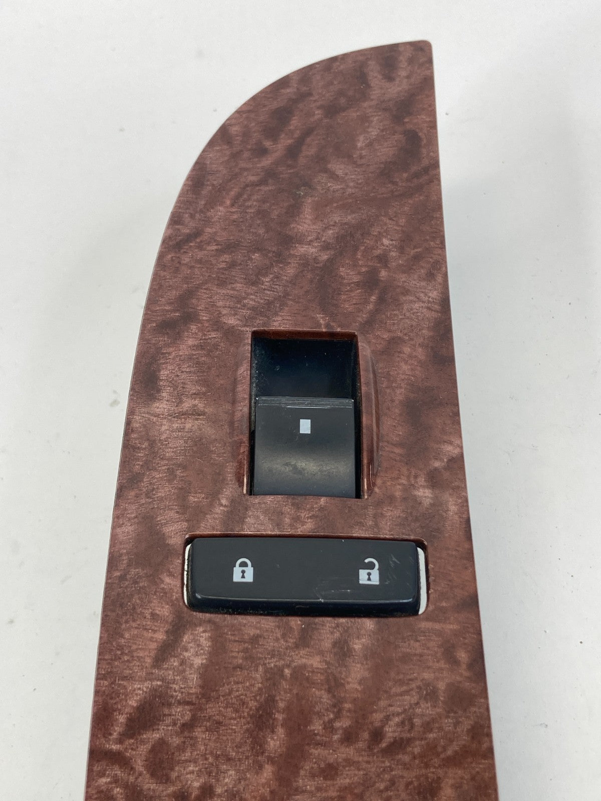 07 08 09 10 11 12 13 14 GMC Yukon Front Right Door Window Control Switch OEM