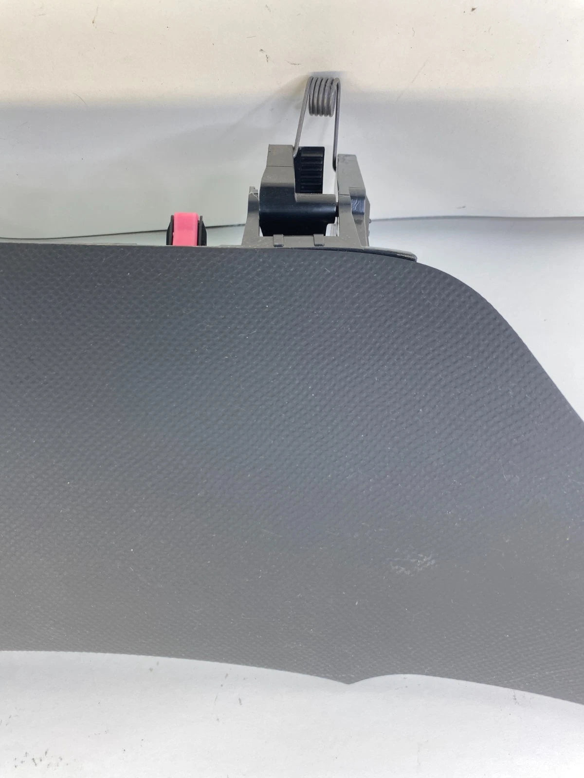 2007-2011 TOYOTA YARIS LEFT DRIVER SIDE UPPER GLOVE BOX STORAGE DOOR ASSY OEM