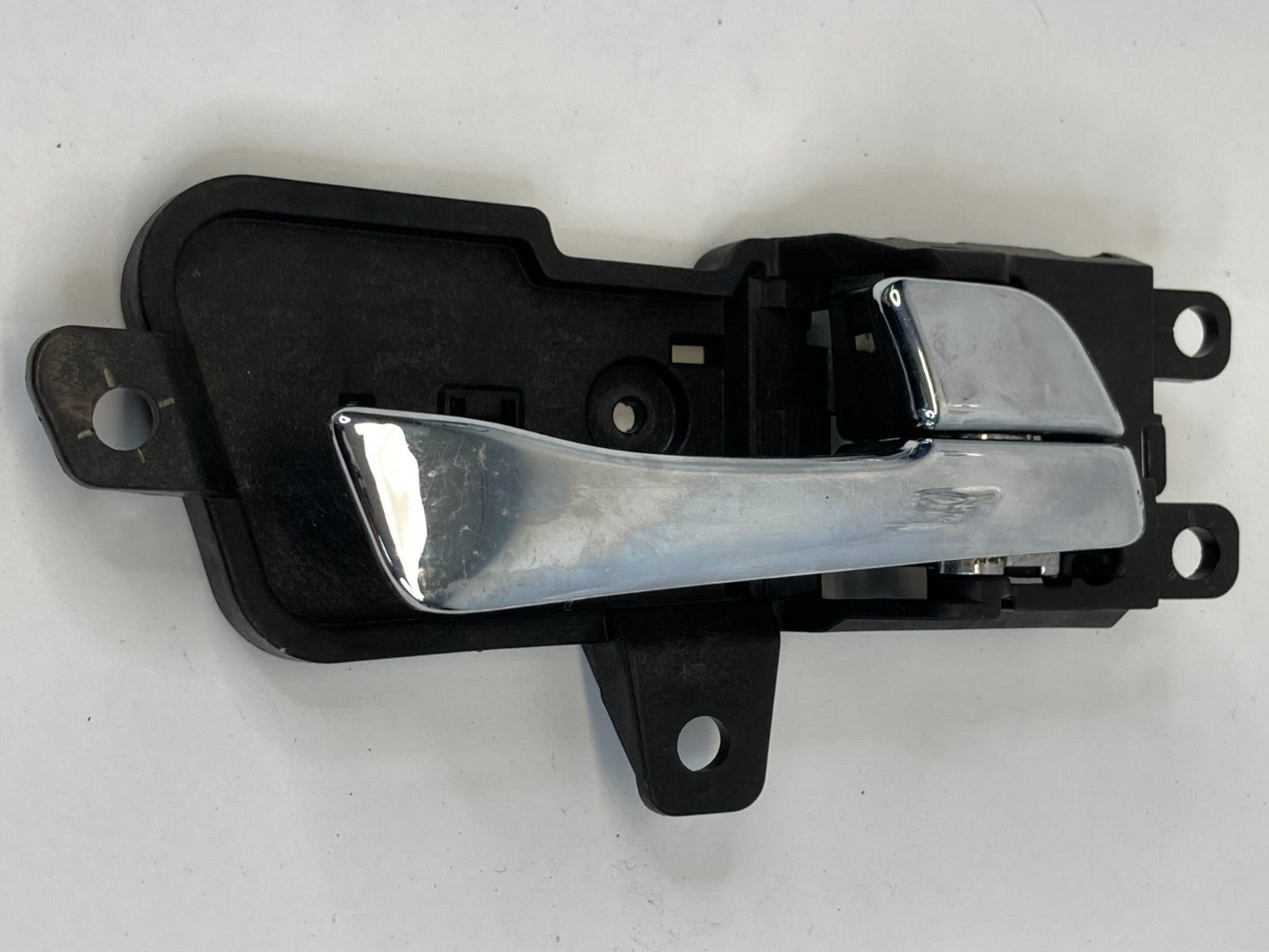 2011-2015 Hyundai Sonata Sedan 4-DR Front Right Door Inner Interior Handle OEM