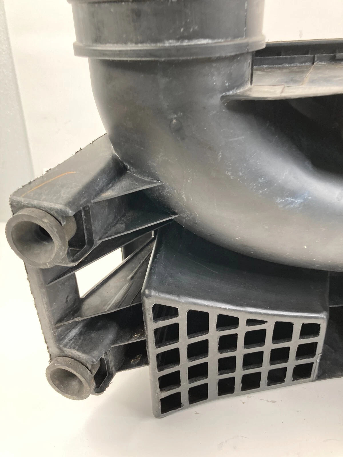 12-15 CHEVY CAPTIVA SPORT 10-17 EQUINOX AIR CLEANER INTAKE RESONATOR 20920721