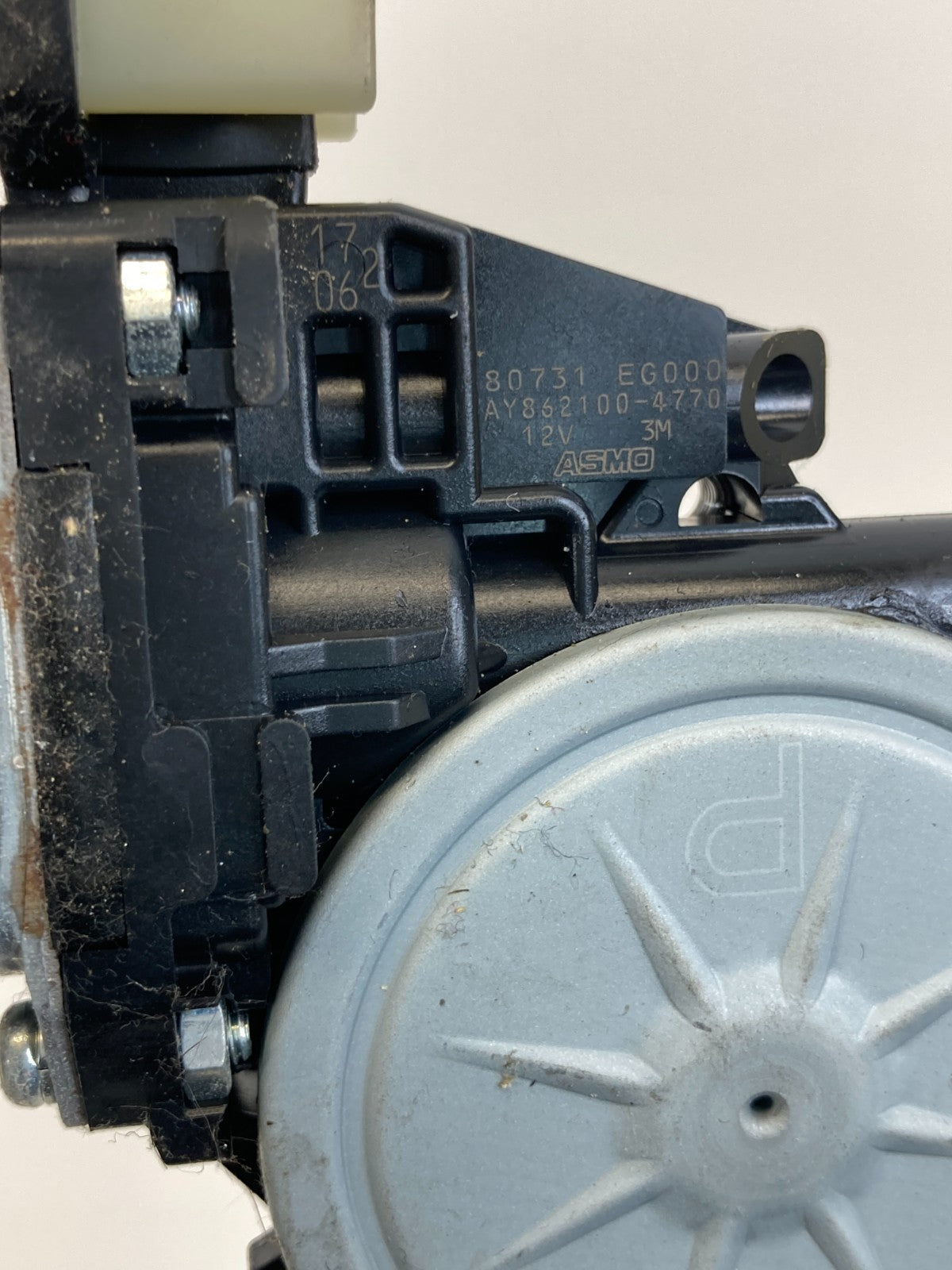 2007-2012 Nissan Altima Front Right Door Power Window Motor 80731-EG000 OEM