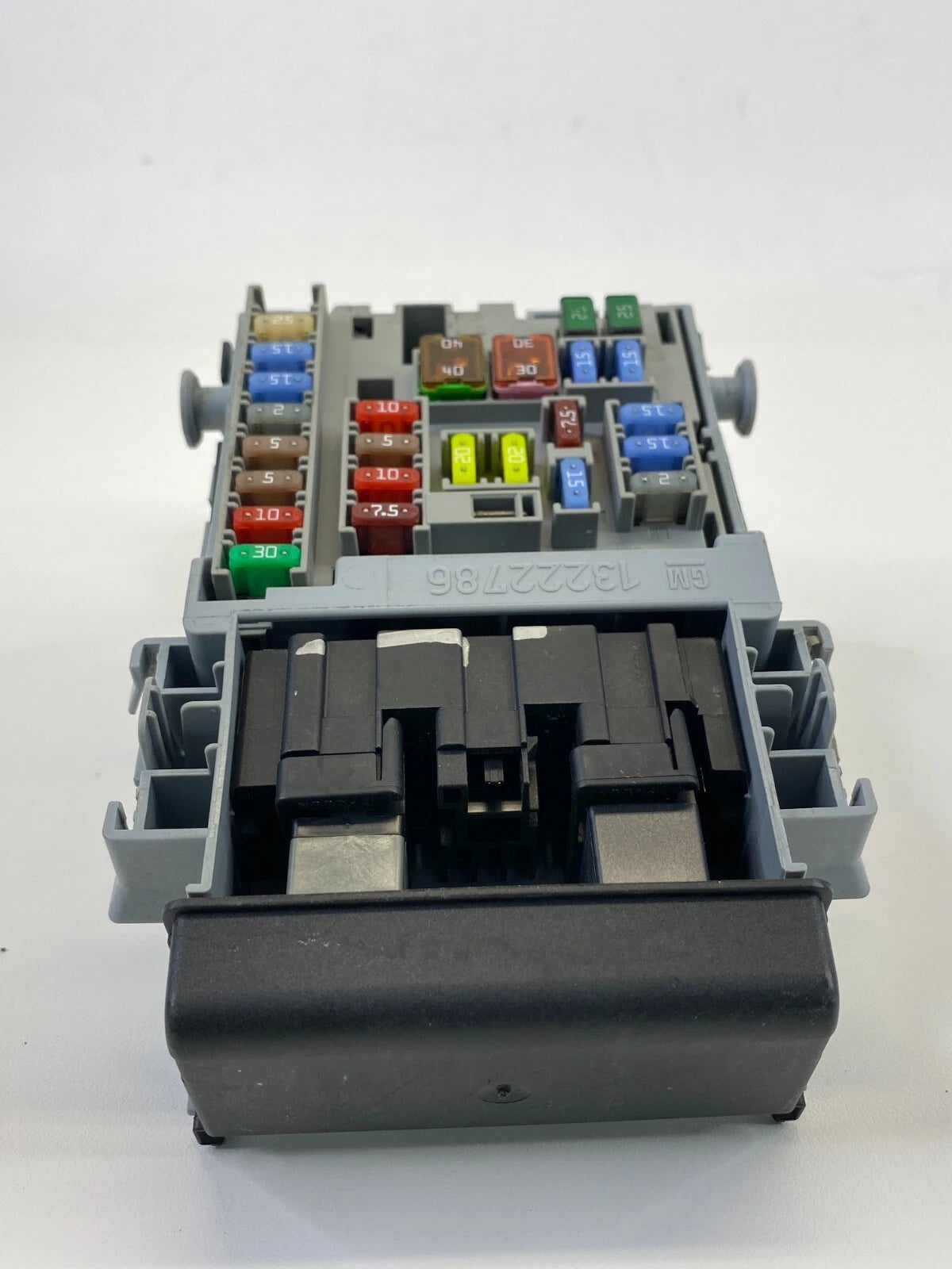 2013-2015 CHEVROLET MALIBU 2.5L INTERIOR FUSE BOX RELAY PANEL UNIT OEM 13222786