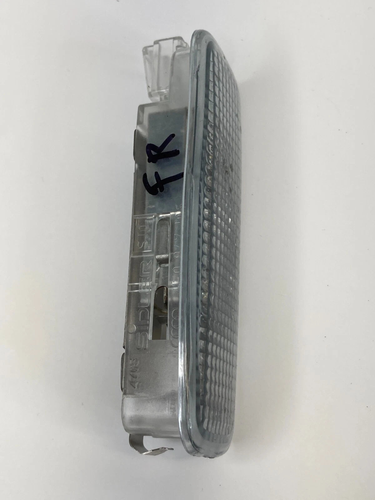 05-18 AUDI A6 QUATTRO FRONT RIGHT ROOF VISOR DOME VANITY LIGHT LAMP 4D0947105A
