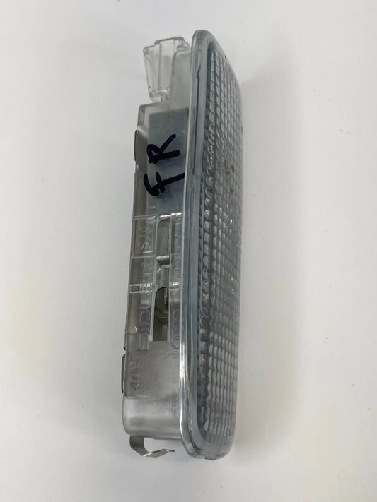 05-18 AUDI A6 QUATTRO FRONT RIGHT ROOF VISOR DOME VANITY LIGHT LAMP 4D0947105A