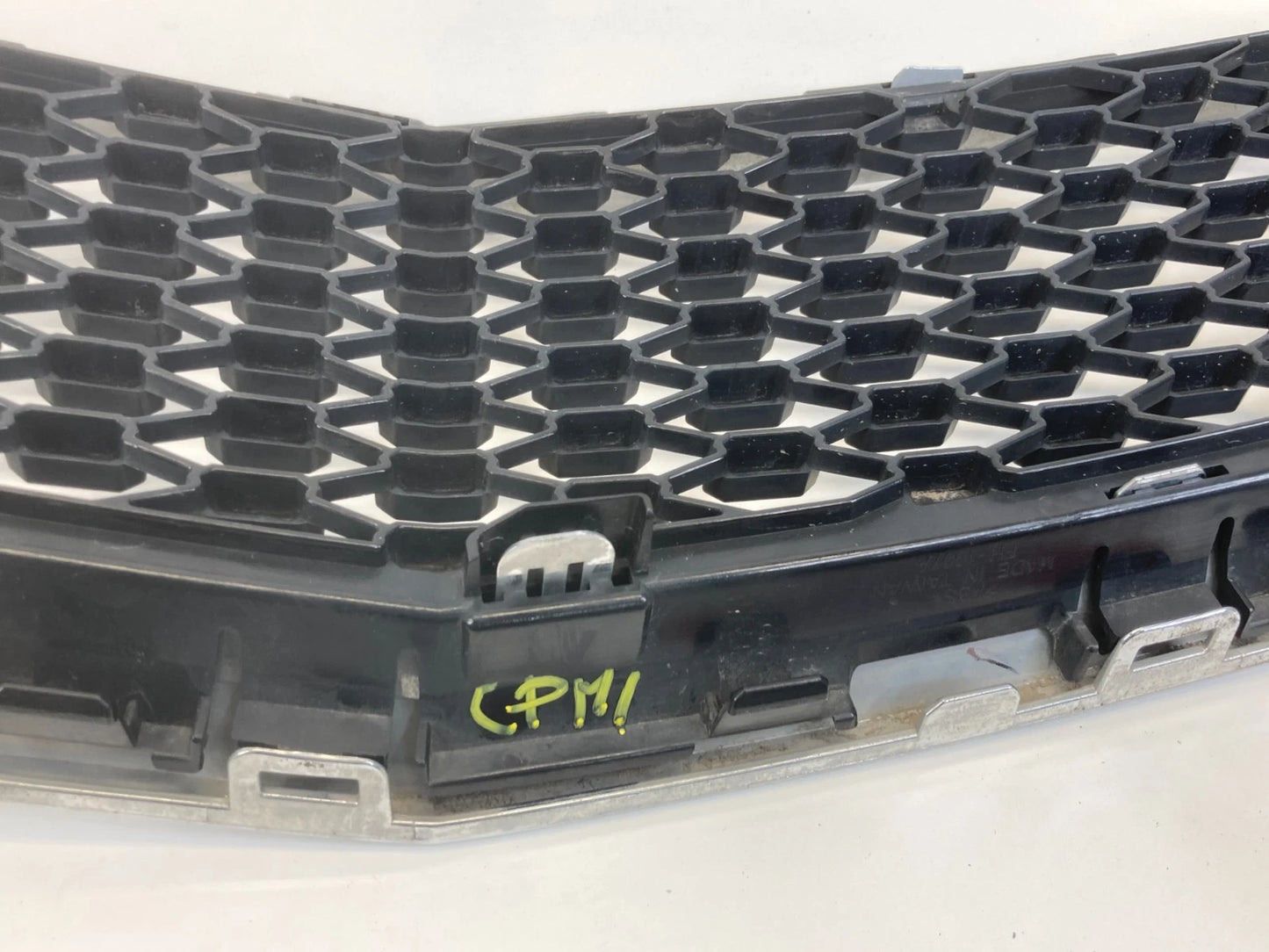 2010-2015 CHEVY EQUINOX FRONT BUMPER CENTER LOWER GRILL GRILLE CHROME AFTRMRKT