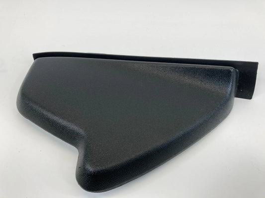 13-15 CHEVY MALIBU DASH RIGHT PASSENGER SIDE END CAP COVER MOLDING TRIM 22878630