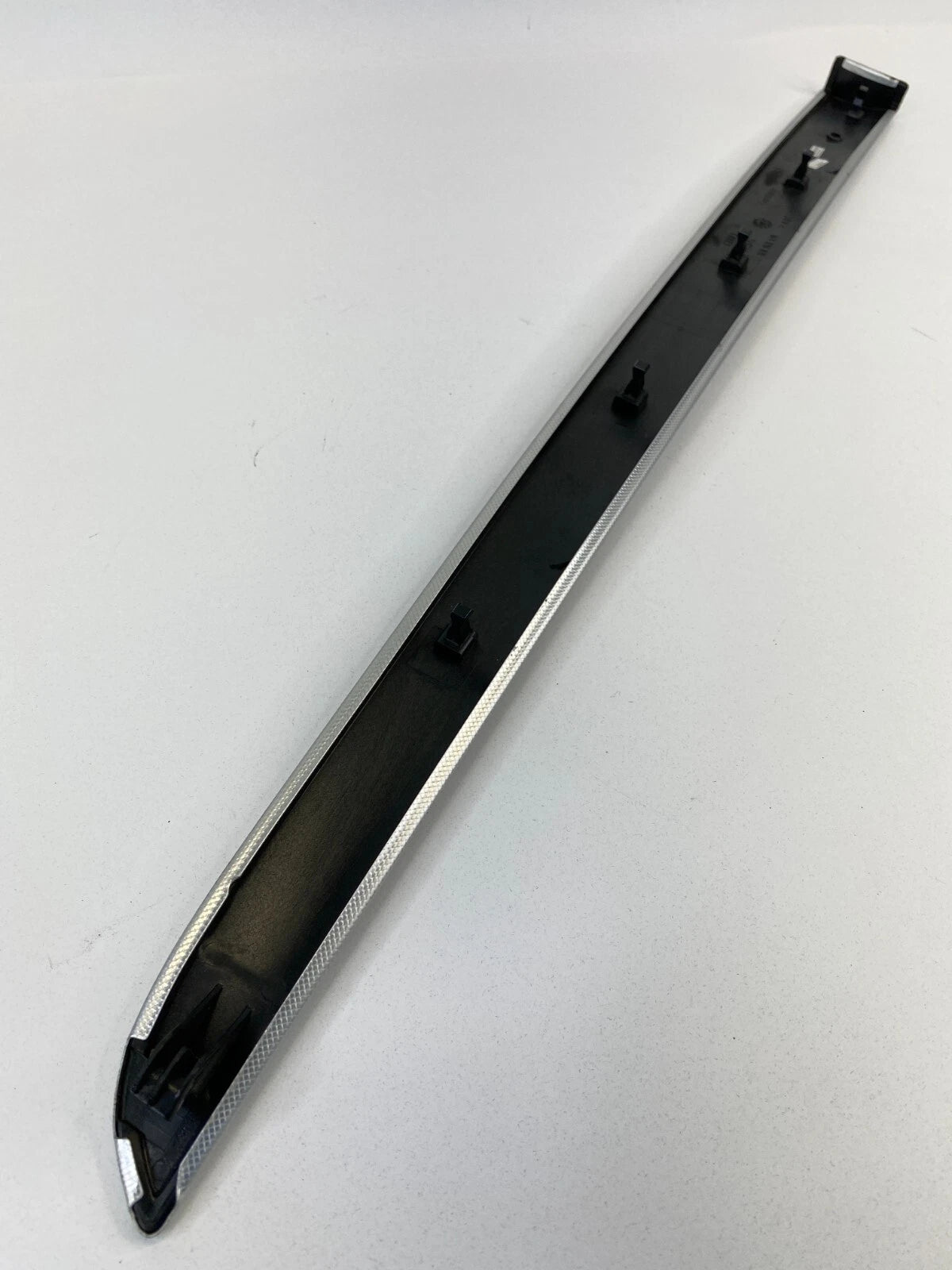 2004-2008 AUDI A4 REAR LEFT SIDE DOOR PANEL COVER BEZEL TRIM MOLDING 8E0867419