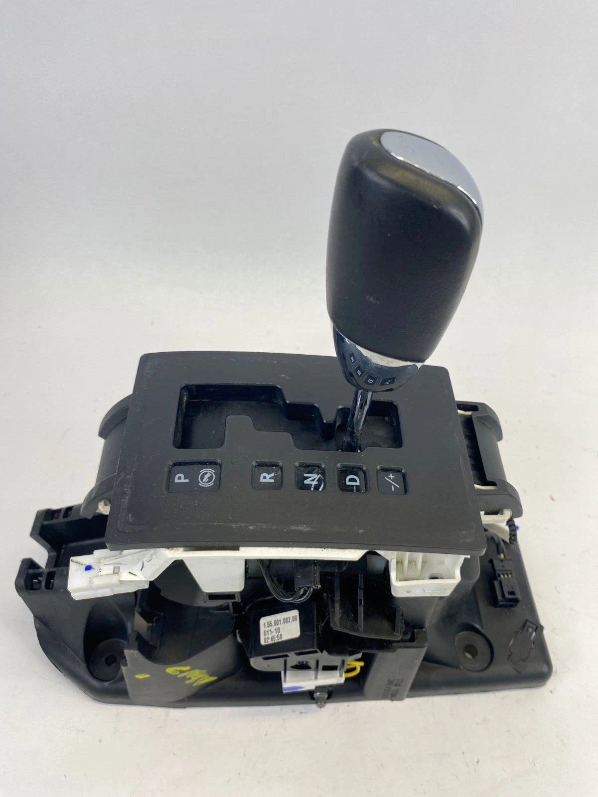 2009-2020 DODGE JOURNEY AUTOMATIC TRANSMISSION FLOOR GEAR SHIFTER LEVER OEM