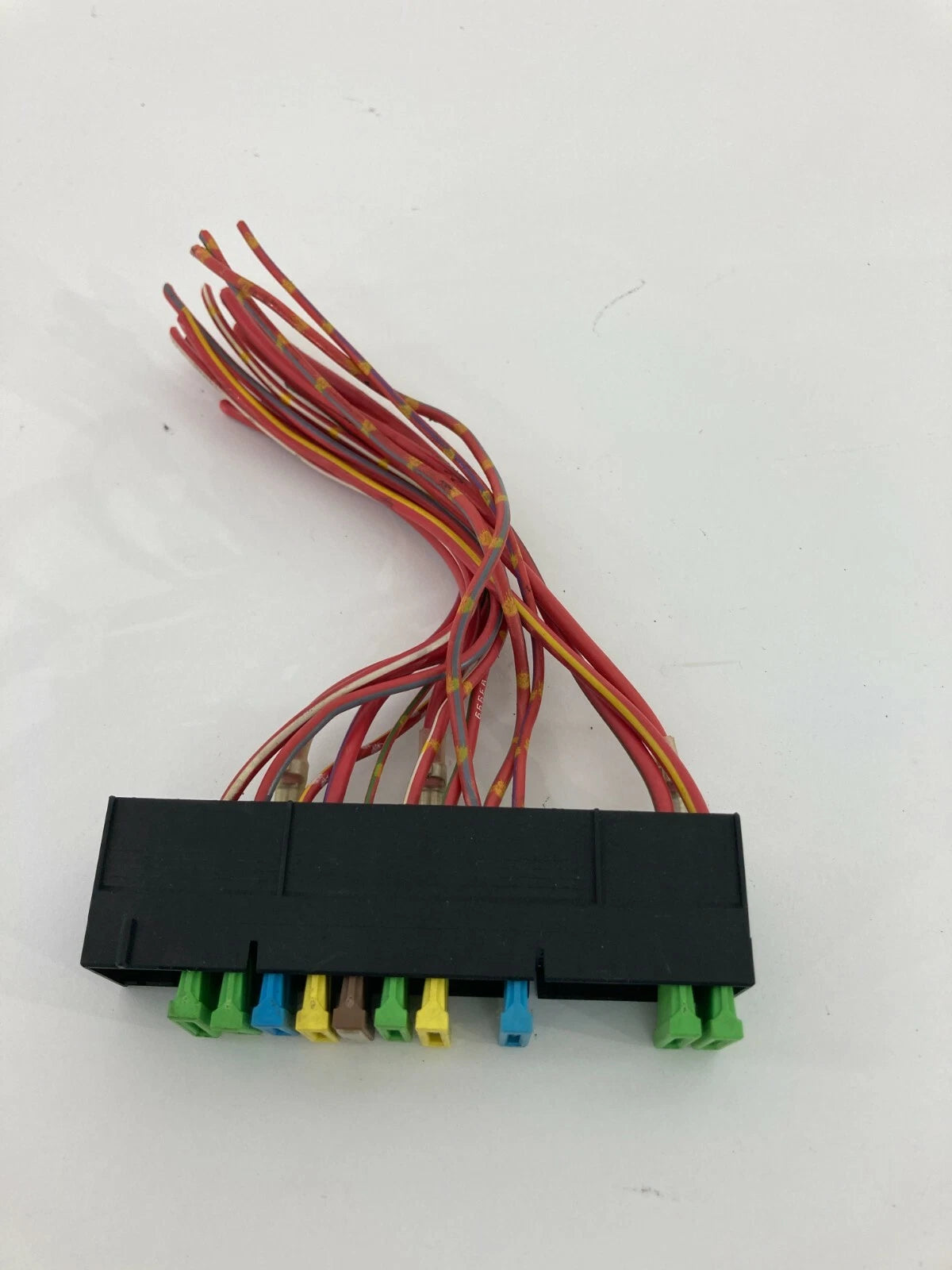 1998 98 BMW 740IL 4.4L SMALL FUSE BOX RELAY BLOCK HOLDER FUSE CARRIER 8366631