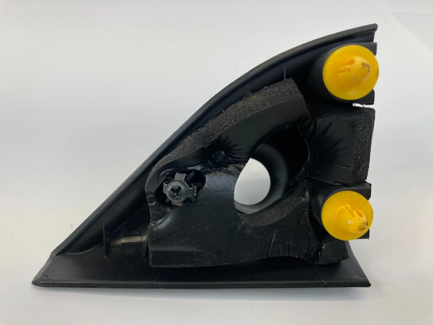 07-11 HYUNDAI ACCENT RIGHT PASSENGER DOOR MANUAL MIRROR CORNER COVER 87660-1E010