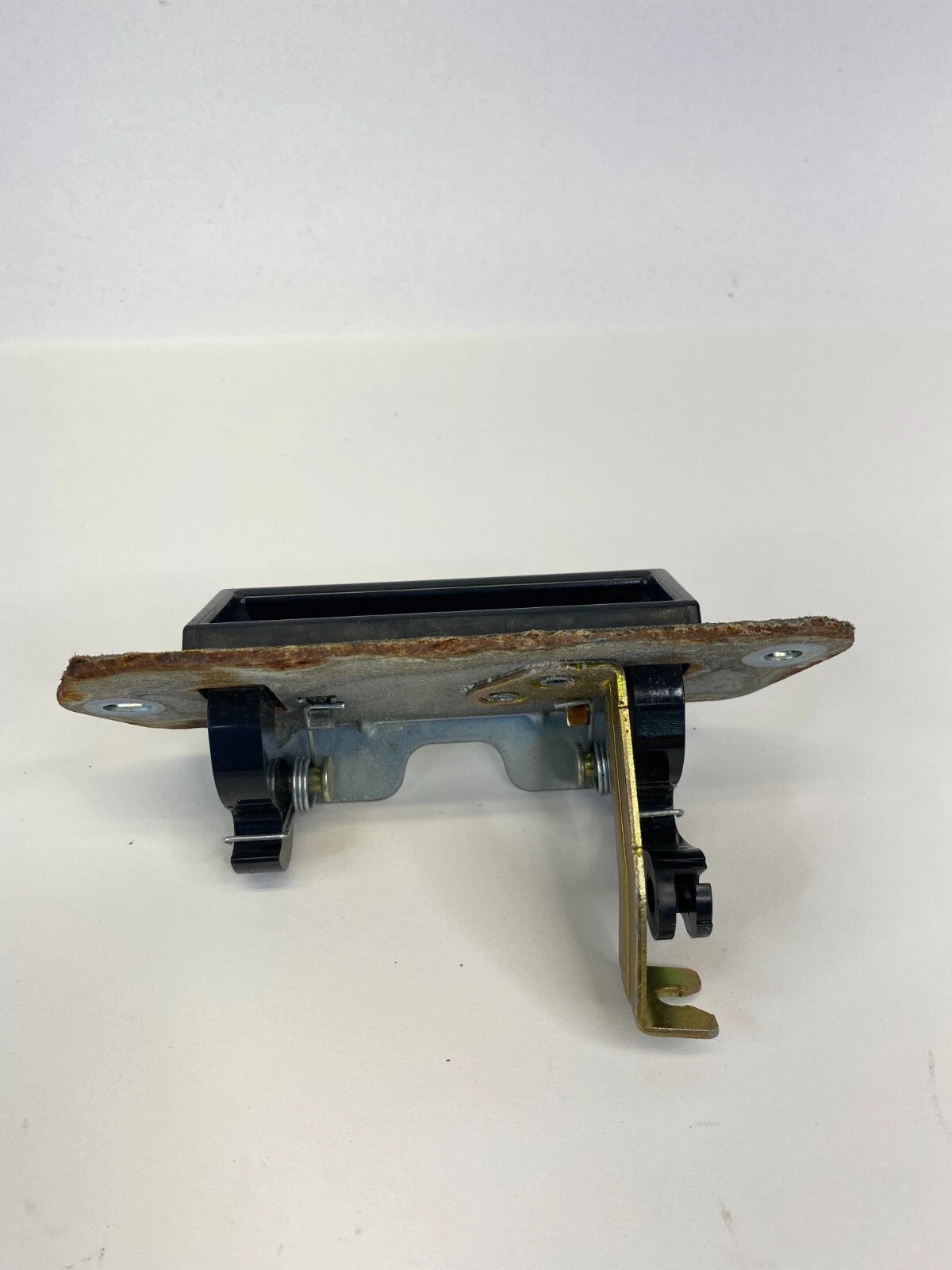 2003-2008 HONDA PILOT REAR LIFTGATE TAILGATE RELEASE HANDLE ASSEMBLY OEM