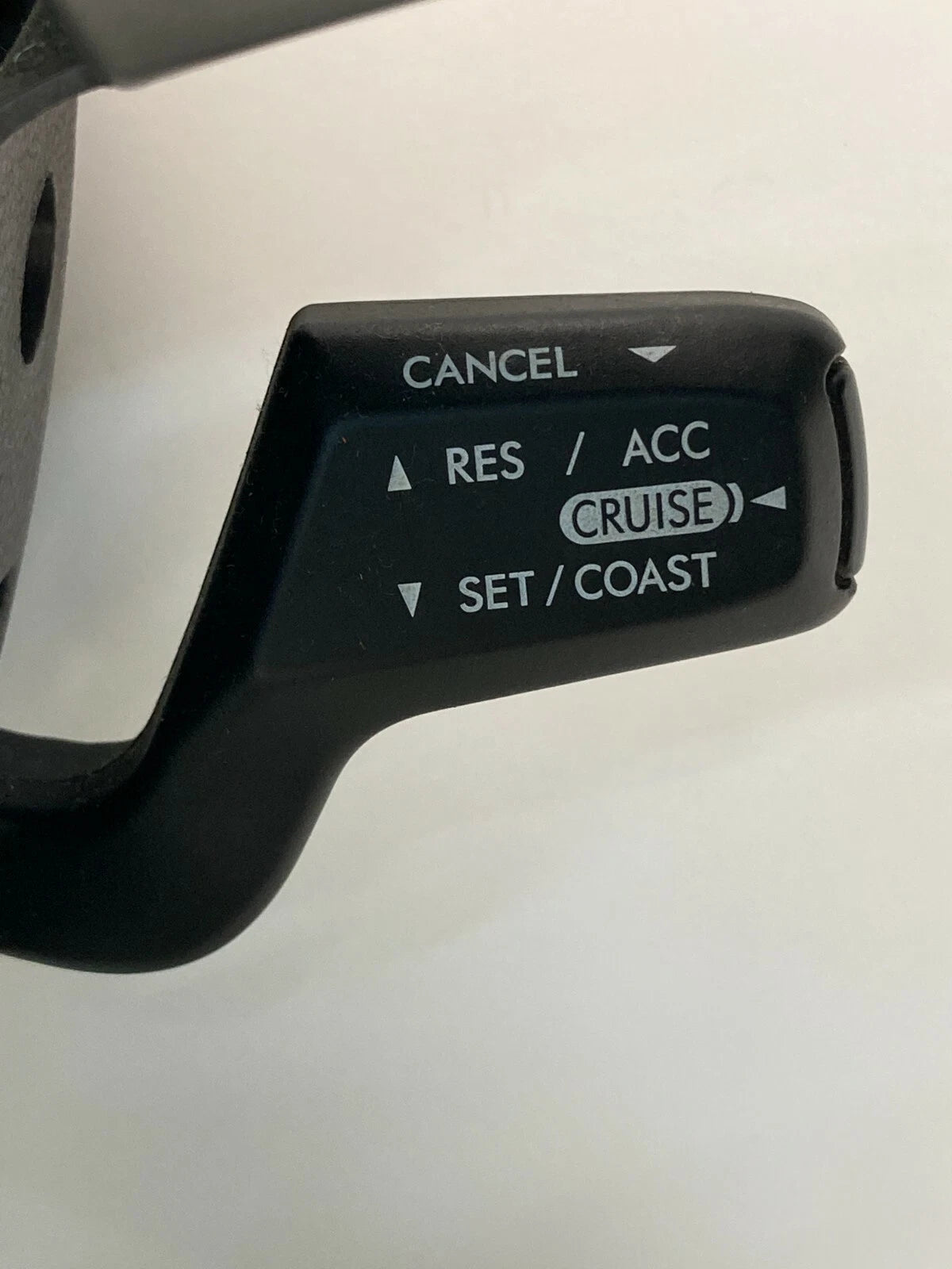 2006-2007 SUBARU TRIBECA B9 STEERING WHEEL & AUDIO BUTTONS CRUISE STALK OEM