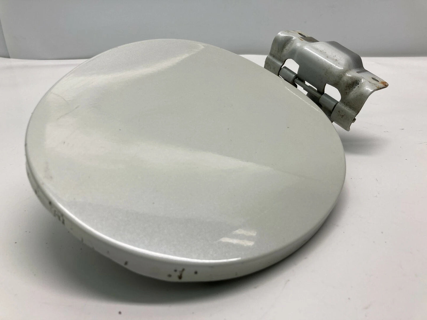 03-07 NISSAN MURANO FUEL FILLER DOOR TANK GAS COVER QX1 GLACIER PEARL TRICOAT