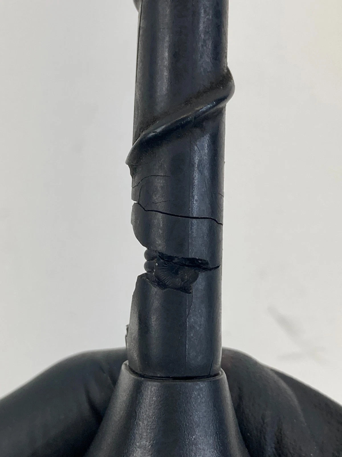 2012-2015 FIAT 500 REAR ROOF MOUNT RADIO ANTENNA W/ WIRE CABLE 68073399AA OEM