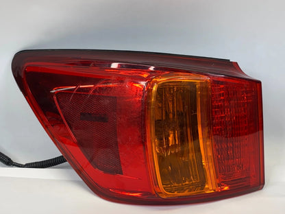 2009 2010 LEXUS IS250 SEDAN REAR LEFT OUTER TAILLIGHT TAIL LIGHT LAMP OEM