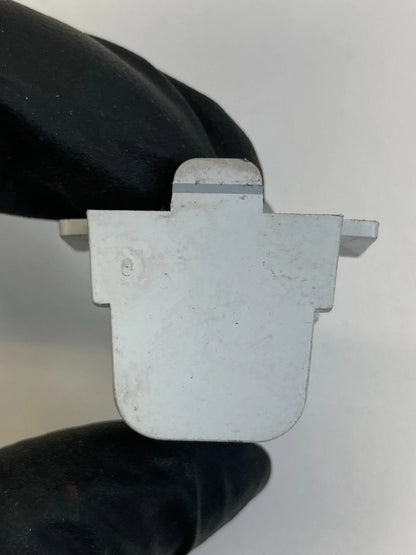 2003-2007 NISSAN MURANO GLOVE BOX LIGHT LAMP BULB SOCKET SENSOR SWITCH OEM