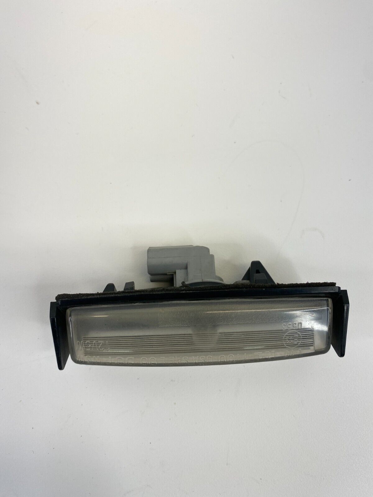 02-11 Toyota Camry Rear Trunk Lid License Plate Light Lamp E13-0553 OEM