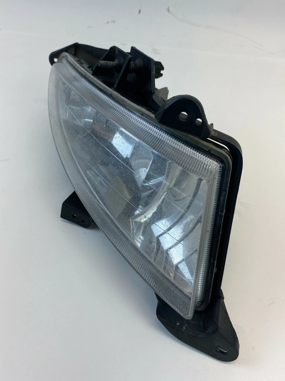 2007 2008 2009 2010 HYUNDAI ELANTRA LEFT SIDE FOG LAMP FOG LIGHT ASSEMBLY OEM