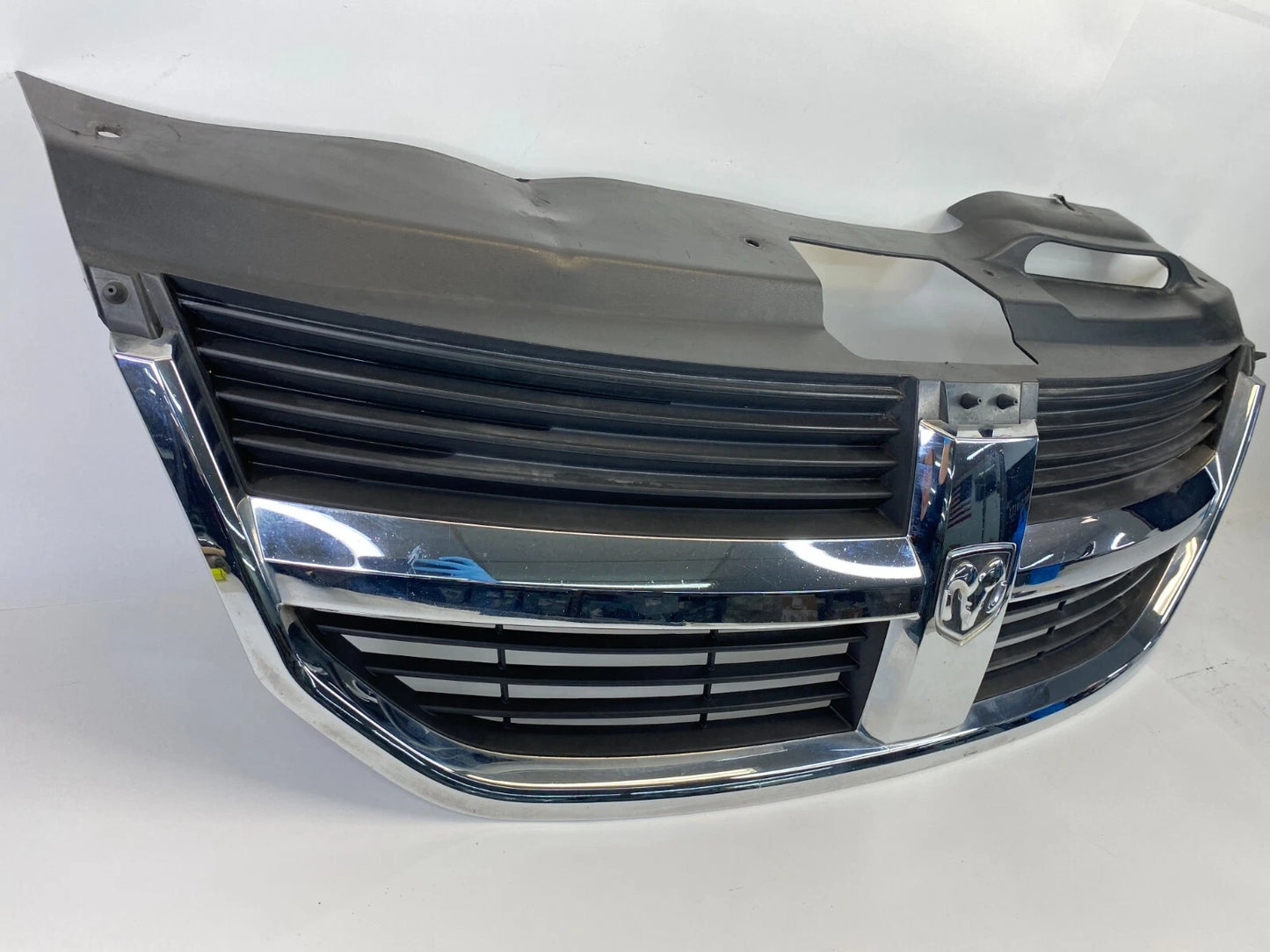 2009 2010 09 10 DODGE JOURNEY FRONT BUMPER UPPER GRILL GRILLE 05178281AG OEM