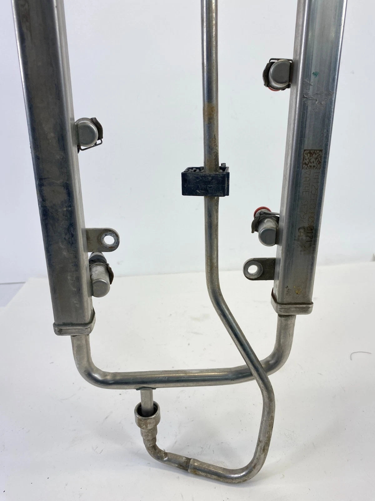 2013-2019 FORD FLEX 3.5L ENGINE FUEL SUPPLY INJECTOR INJECTION RAIL W/ LINE OEM