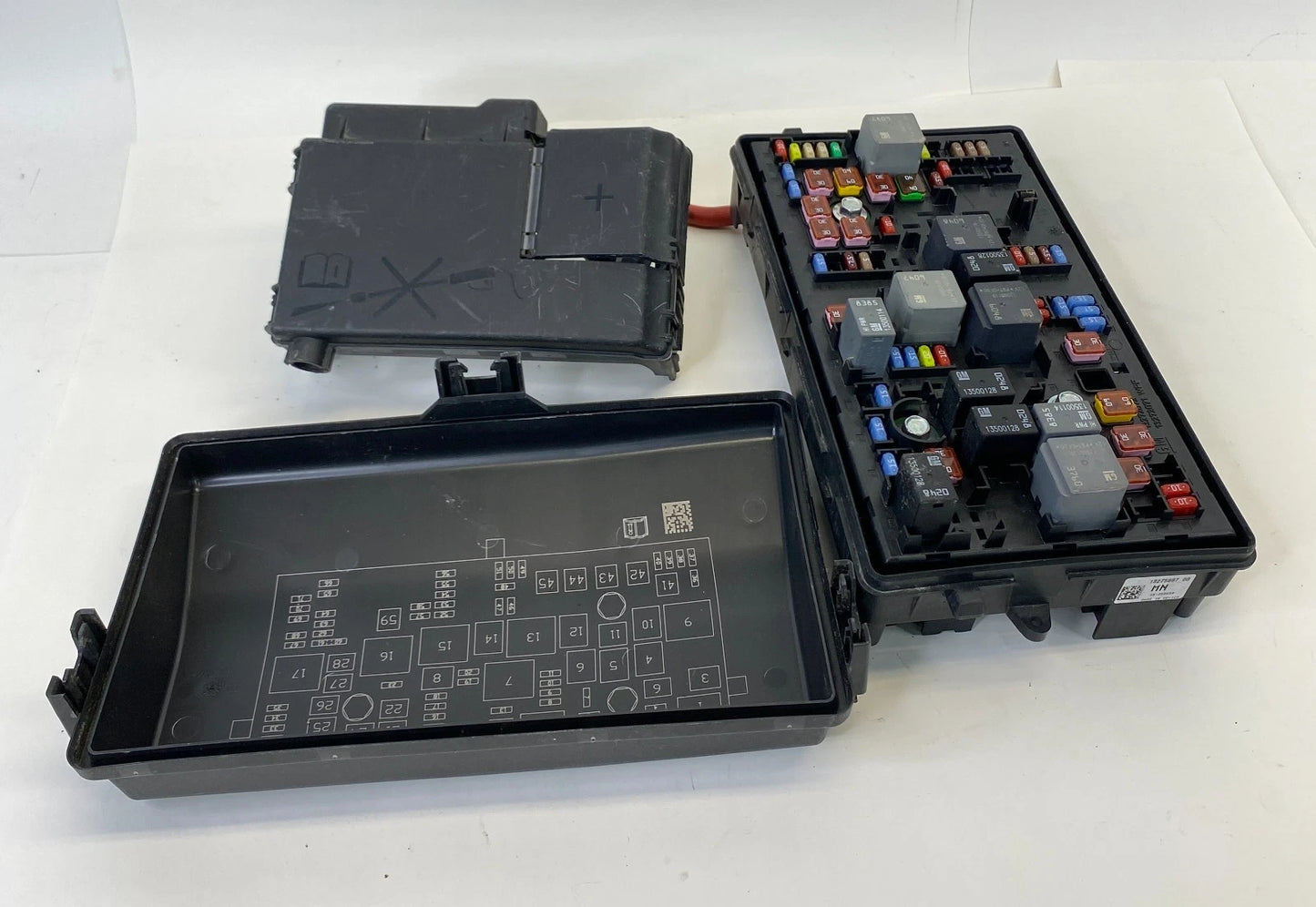 2011 BUICK REGAL CXL ENGINE BAY FUSE BOX BLOCK UNIT ASSEMBLY 13275887 OEM