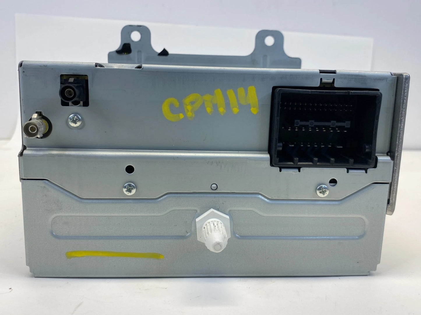 2011 2012 CHEVROLET CRUZE AM/FM XM CD PLAYER MP3 RADIO RECEIVER 22870782