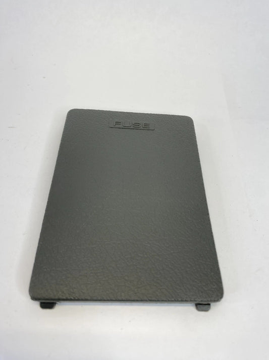 1998-2002 ISUZU TROOPER INTERIOR CABIN FUSE BOX COVER LID DOOR PANEL BLACK OEM