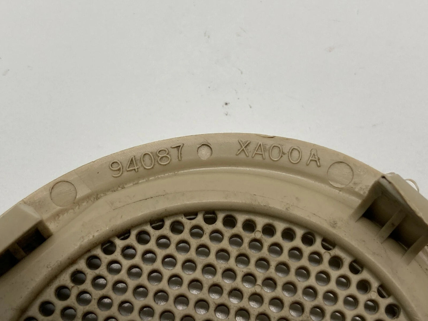 2006 2007 SUBARU B9 TRIBECA RIGHT SIDE SPEAKER TWEETER COVER TRIM 94087XA00A OEM