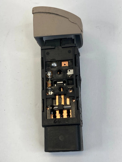 05-10 KIA SPORTAGE ELECTRONIC STABILITY CONTROL ESC OFF SWITCH BUTTON 621W05010